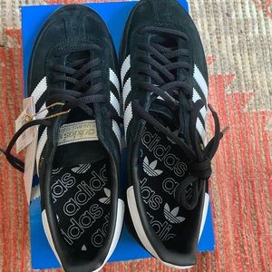 *new* adidas handball spezial